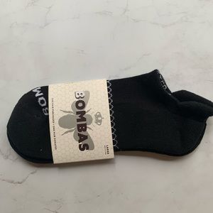 Bombas Ankle Socks - Black, Women’s Large